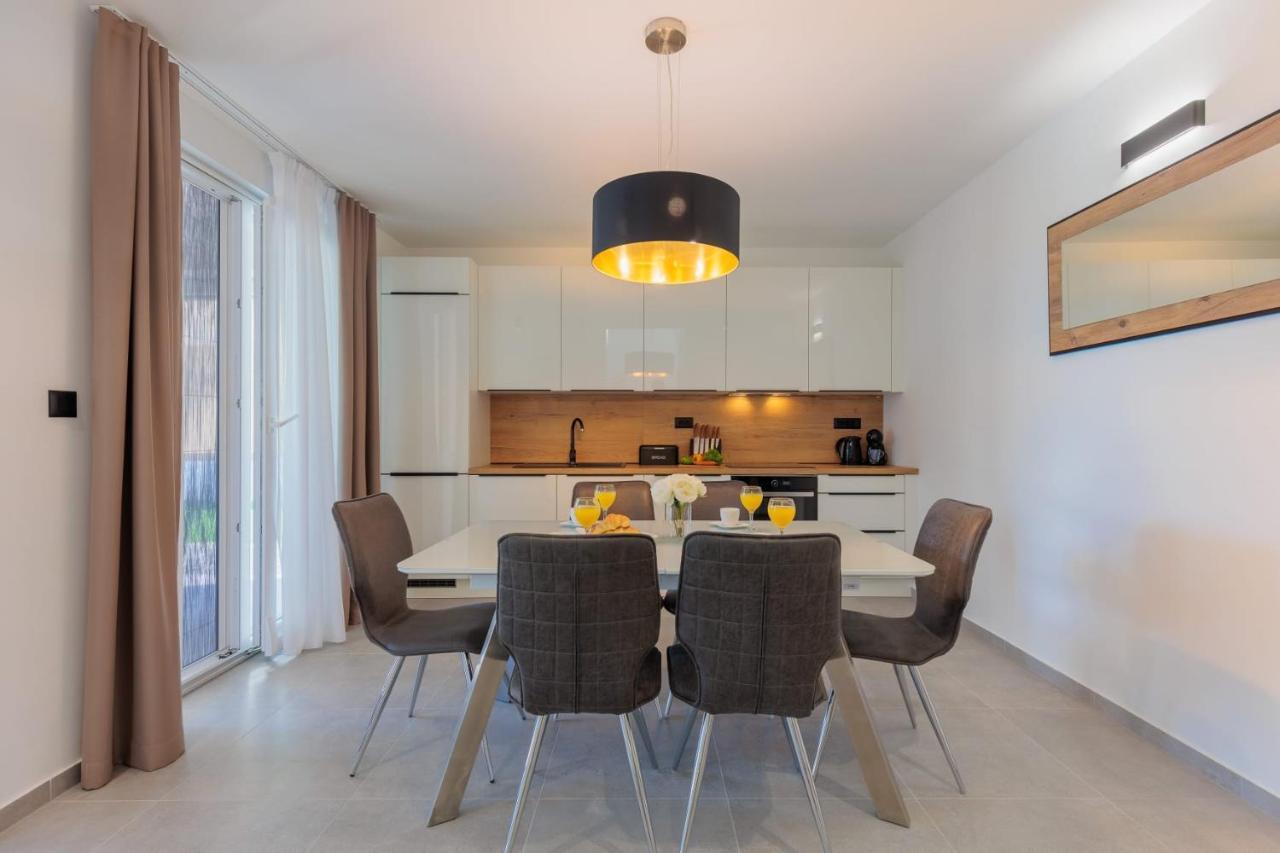 Villa Mara Vrsi Extérieur photo